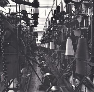 Sockenfabrik Stricksaal ab 1961 2.jpg