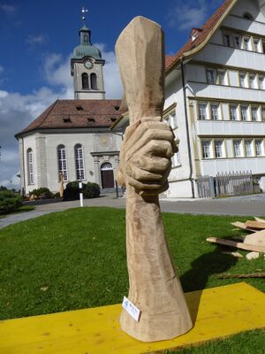 Lukas Senn Grüezi fertig.jpg