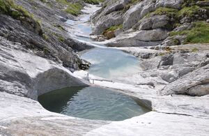 Gletschertöpfe Trin.jpg