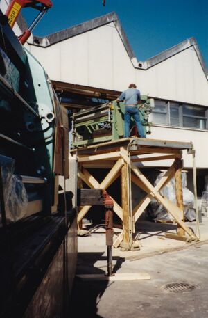 Scherlerei Tanner Umzug an die Reutenenstrasse 2.jpg
