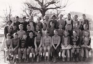 Jahrgang 1947 4 Klasse Ehrbar Zentralschulhaus.jpg