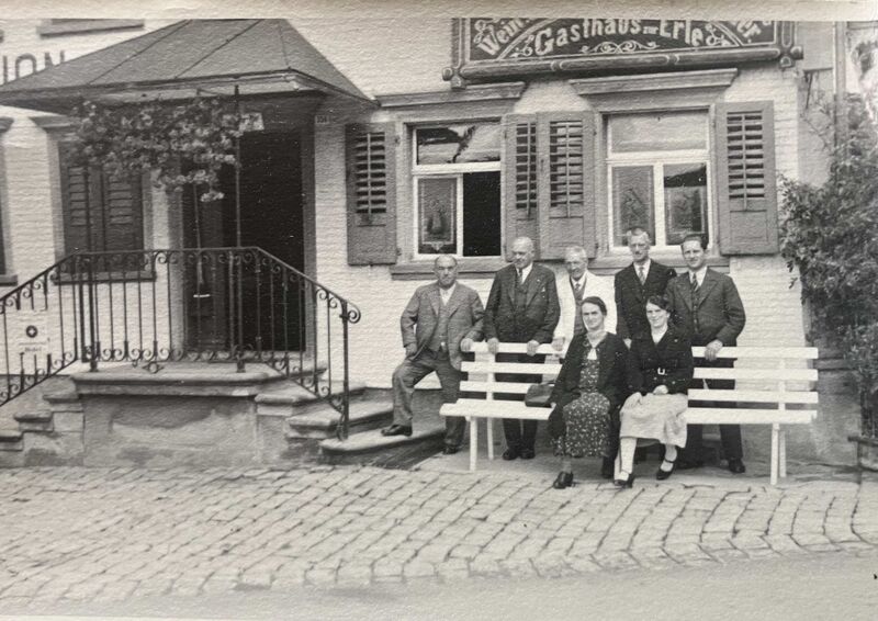 Datei:Erle Gaeste um 1932.jpeg