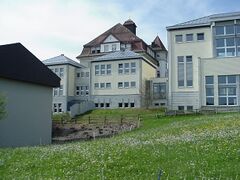Annex und Turnhalle Ansicht von Osten